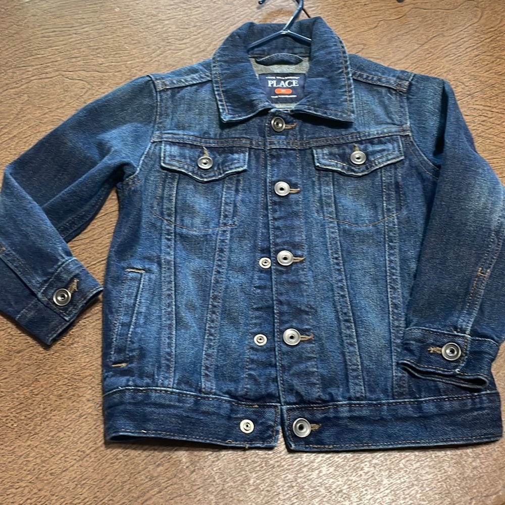 ❤️❤️❤️Childrens Place Jean Jacket..4t